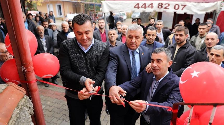 Başkan Y&uuml;cel, Obaalacami&rsquo;de vatandaşlarla buluştu