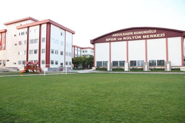 Erg “Eğitimde iyi örnekler konferansı” SANKO’da