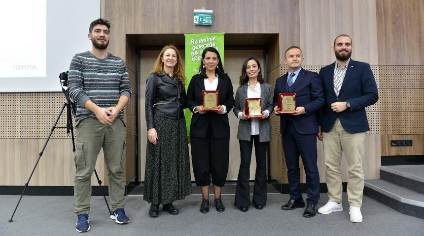 SAÜ’de ‘İş dünyasındaki yerimiz’ konulu konferans düzenlendi