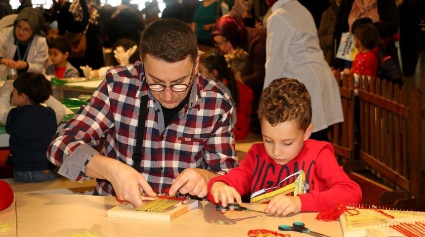 800 minik boylarını aşan fikirler &uuml;retti