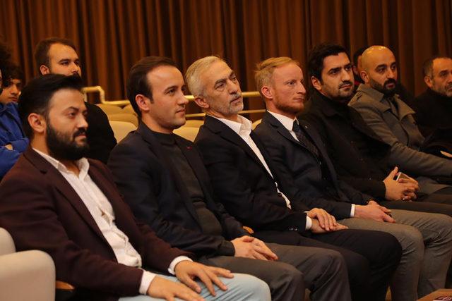 Avni &Ouml;zg&uuml;rel: T&uuml;rkiye dışa bağımlı ve bor&ccedil;lu bir &uuml;lke olmaktan kurtuldu 3