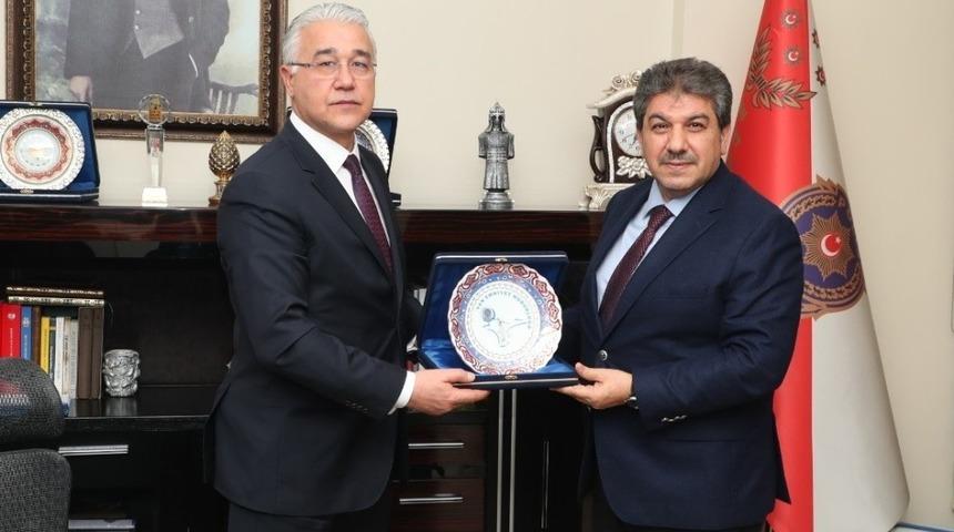 Başkan G&ouml;ksu&rsquo;dan M&uuml;d&uuml;r Ekici&rsquo;ye ziyaret