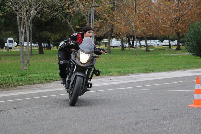 Samsun'un tek motosikletli kadın polisi göreve başladı 