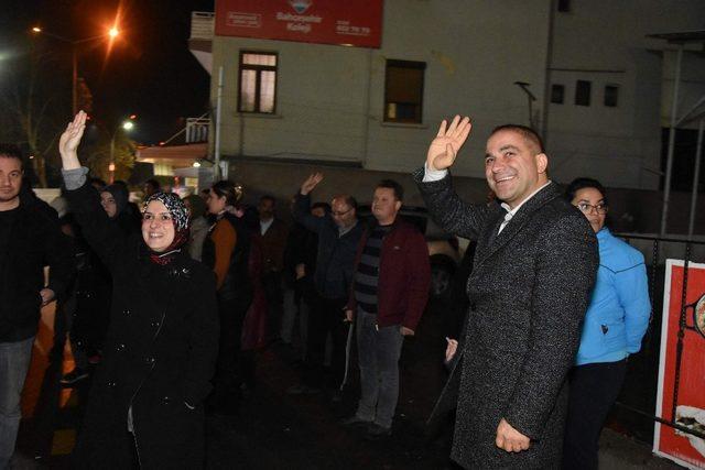 Başkan Uçak Alaşehirli kadınları Ankara’ya uğurladı