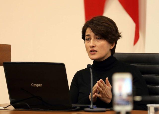 Blogcu anne gaün öğrencileriyle bir araya geldi