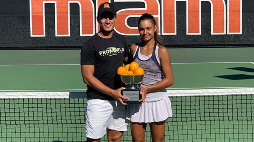 Melisa Ercan Orange Bowl'da şampiyon oldu