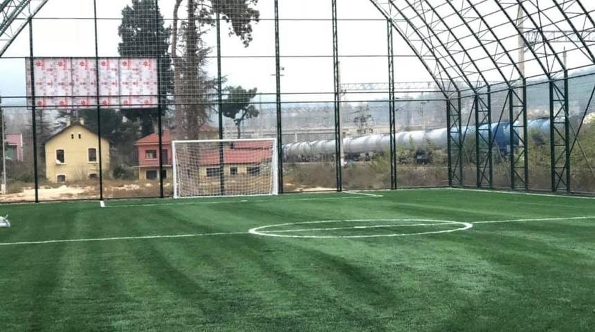 Kapalı halı sahanın &ccedil;alışmaları sona erdi