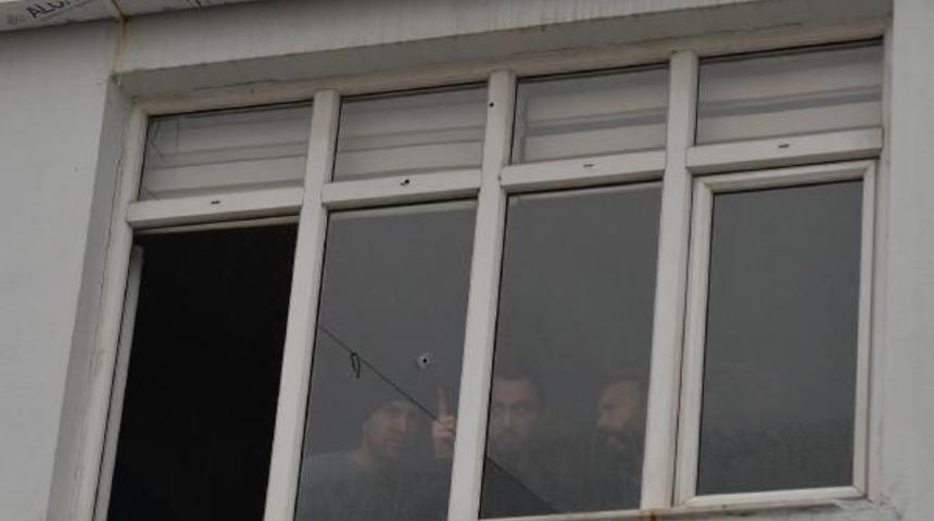 İYİ Parti binasına silahlı saldırı!