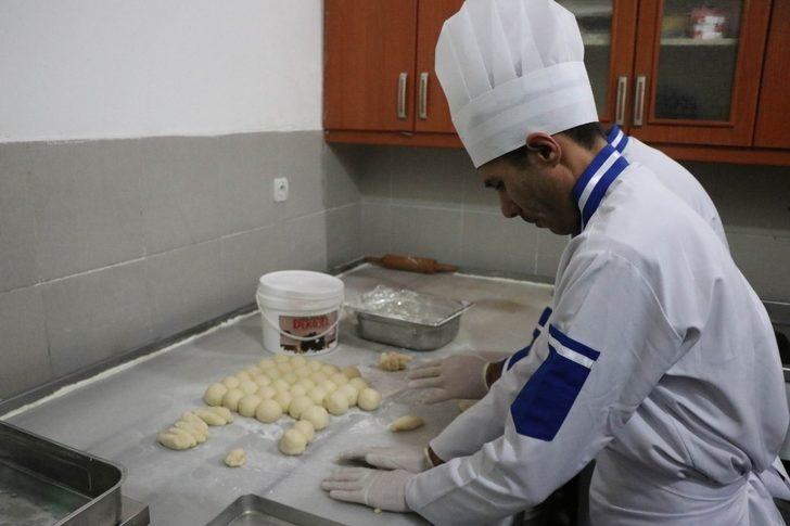 Önce hünerlerini sergilediler, sonra belgelerini aldılar G3