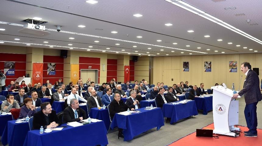 Menevşe: "Meclis üyelerine yönelik seminerleri çok önemsiyoruz"