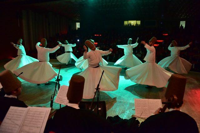 Mevlana 745’nci yılında ‘Şeb-i Arus’ ile anıldı