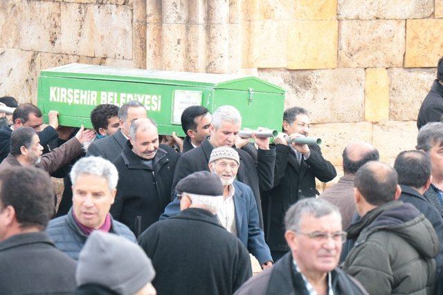 Malul Gazi İbrahim Dündar, son yolculuğuna uğurlandı