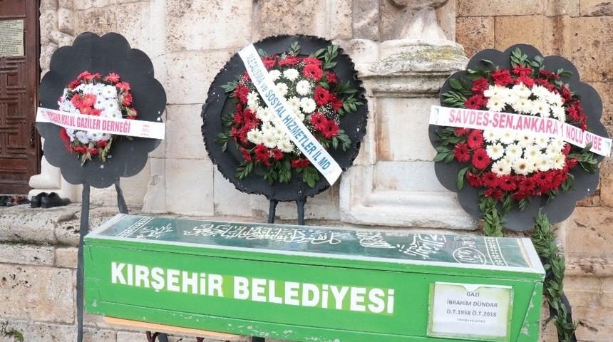 Malul Gazi İbrahim D&uuml;ndar, son yolculuğuna uğurlandı