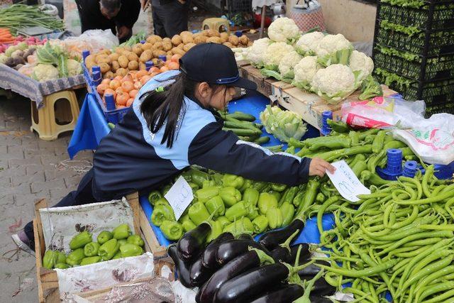 Beypazarı’nda çocuk zabıtalar iş başında