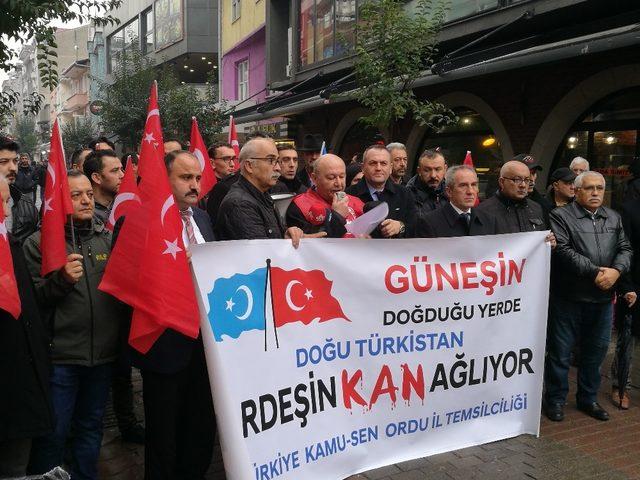 Doğu Türkistan’daki Çin zulmüne tepki