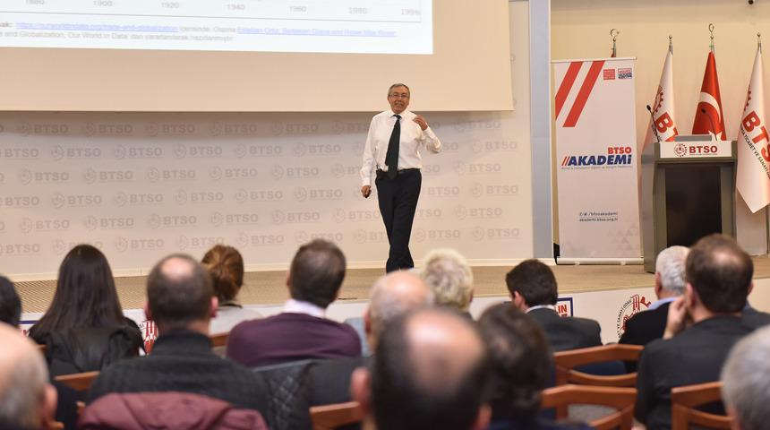 'Küresel ticaret savaşları dünya ekonomisini derinden etkileyecek'