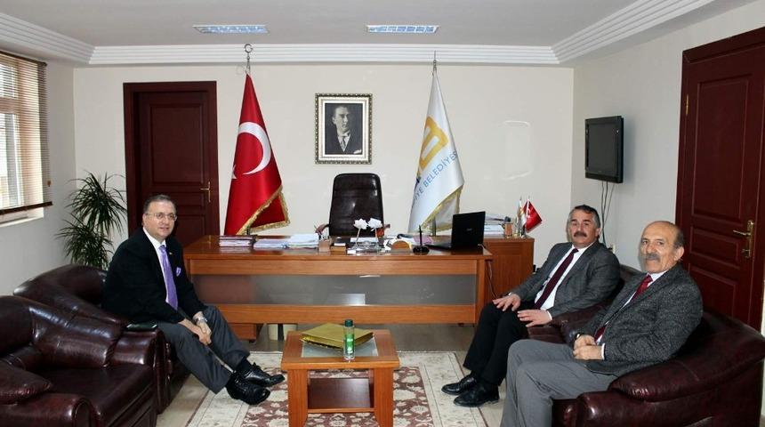 Kaymakam Dınkırcı&rsquo;dan Başkan Karakulluk&ccedil;u&rsquo;ya iade-i iziyaret