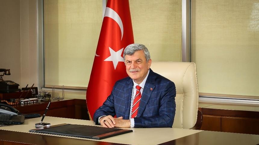 Karaosmanoğlu, &ldquo;Kentsel d&ouml;n&uuml;ş&uuml;m ihtiya&ccedil;tır&rdquo;