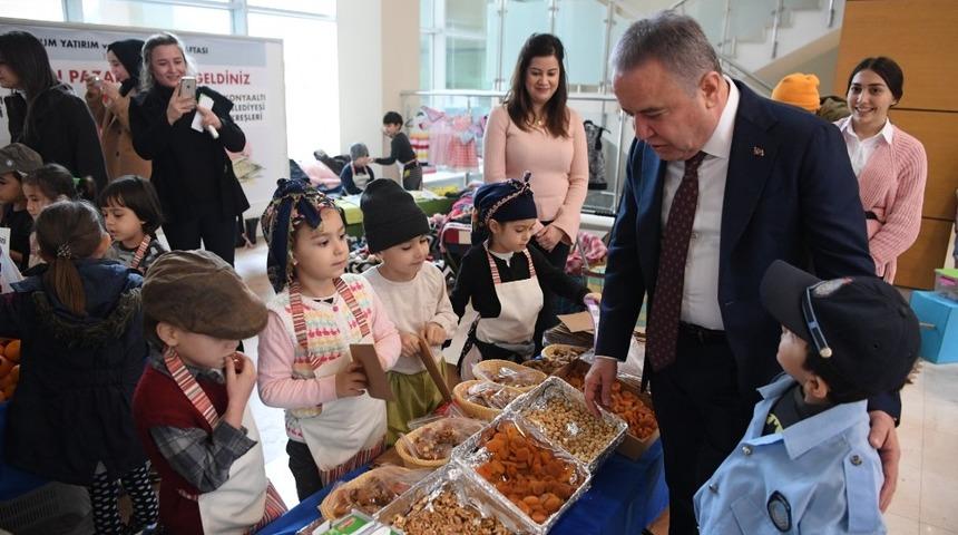 Konyaaltı kreş &ouml;ğrencilerinden L&Ouml;SEV&rsquo;e destek