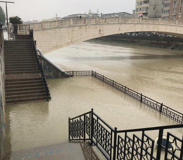 Asi Nehri’nde su seviyesi yükseldi G3