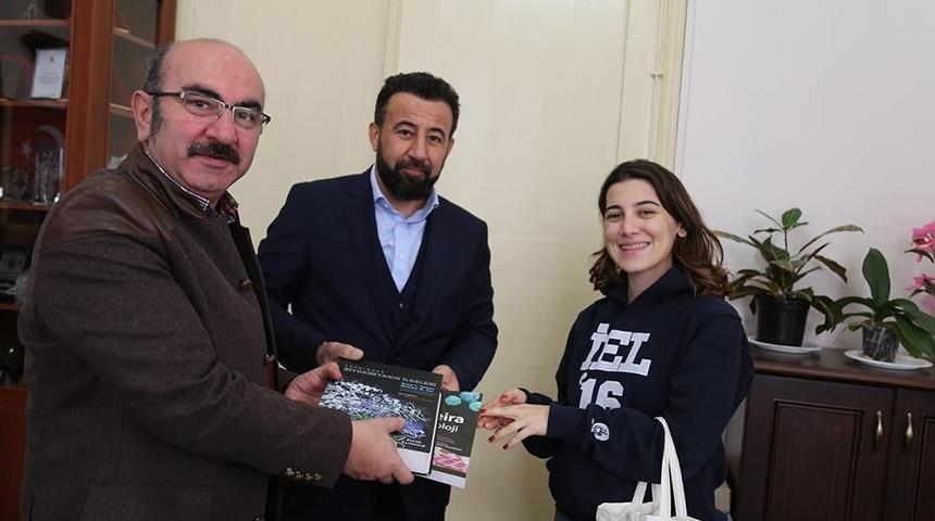 Atıklar, tıp kitabına d&ouml;n&uuml;şt&uuml;