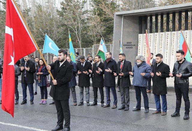 ERÜ Rektörü Çalış, “Sarıkamış Şehitlerini Anma Yürüyüşüne” destek verdi