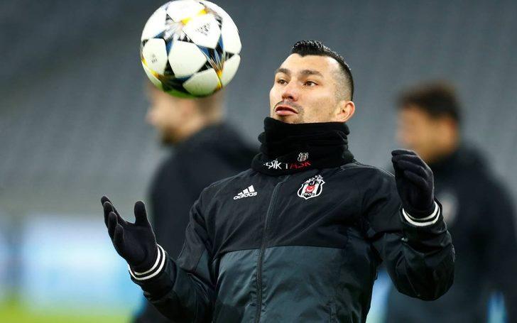 Beşiktaş'ta bir ayrılık daha! Pepe'den sonra... G5