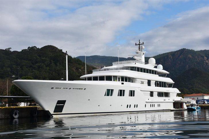 Haftalık kirası 497 bin euro! Marmaris'e yanaştı...  G1