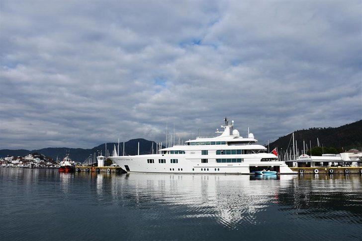 Haftalık kirası 497 bin euro! Marmaris'e yanaştı...  G4