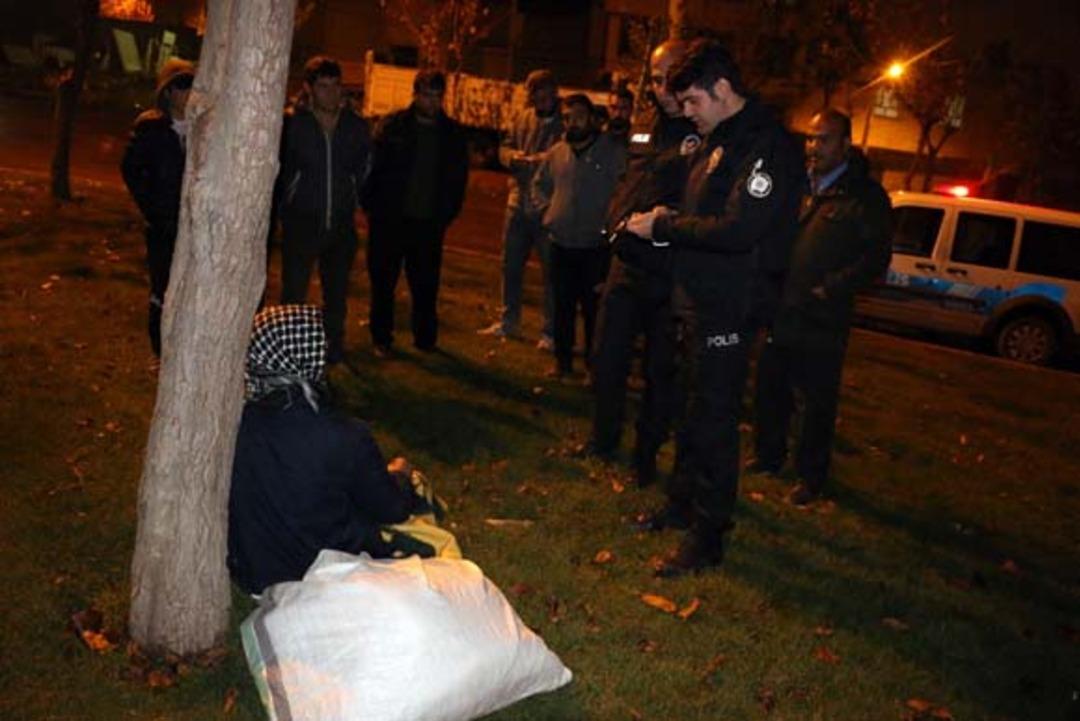 Kızı ile damadı tartışmasın diye sokakta kaldı