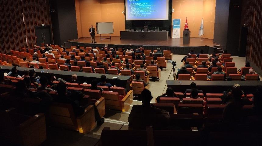 Erciyes TEknopark, KOBİ&rsquo;lere y&ouml;nelik dış ticaret eğitimleri d&uuml;zenledi