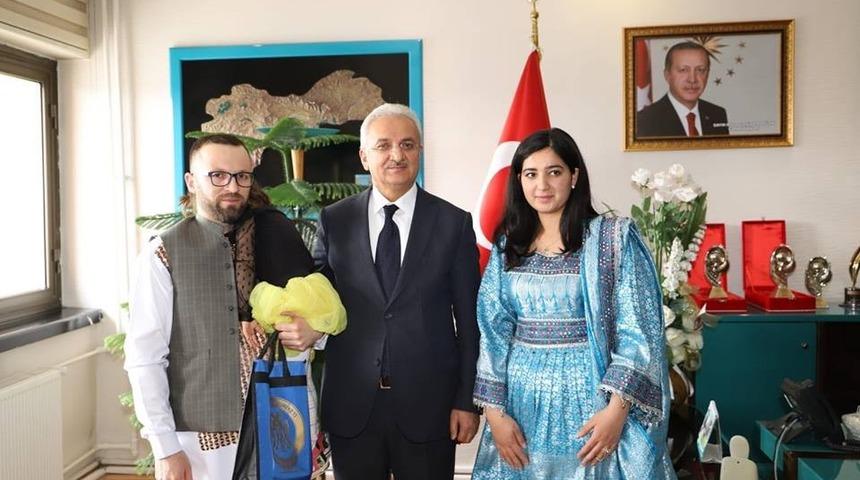 İl G&ouml;&ccedil; İdaresi M&uuml;d&uuml;r&uuml; &Ouml;zlok, Başkan Başsoy&rsquo;u ziyaret etti