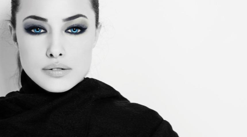 G&ouml;z kapağı estetiği ile bakışlarınızda aydınlığı yakalayın!