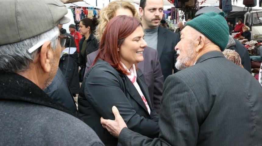 Başkan &Ccedil;er&ccedil;ioğlu, Yenipazar semt pazarında vatandaşla buluştu