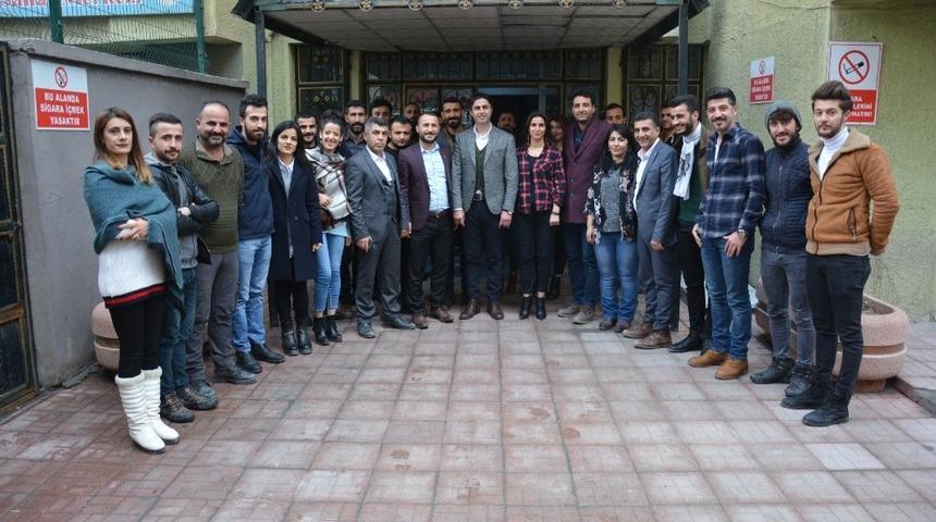 Eğitim-Bir-Sen&rsquo;den Reng-i Hakkari&rsquo;ye teşekk&uuml;r ziyareti