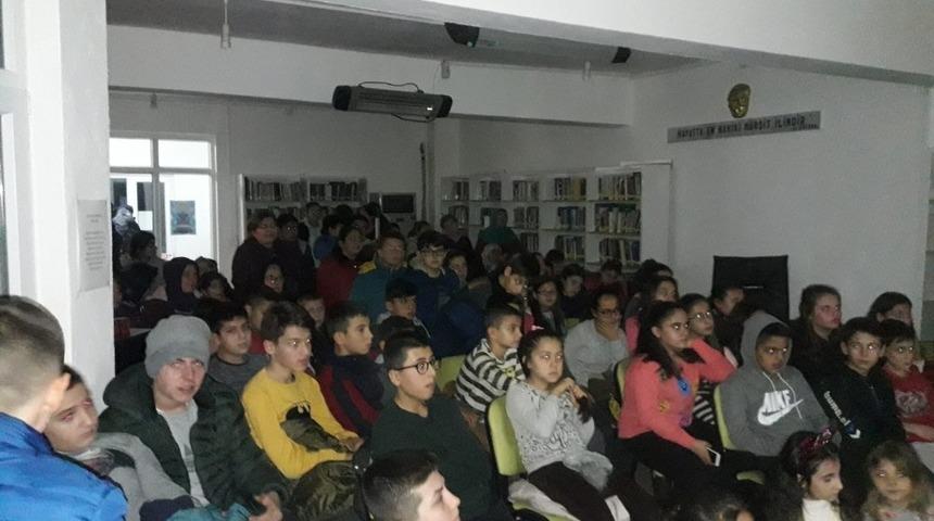 Umurbey&rsquo;de &lsquo;Masal Geceleri&rsquo; başladı