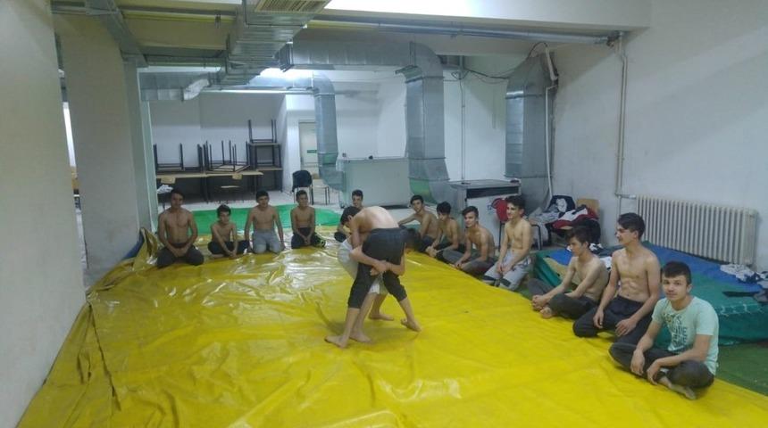 Pazarlar Halk Eğitimi Merkezi &rsquo;G&uuml;reş&rsquo; kursu a&ccedil;tı