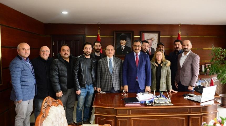 Giresun&rsquo;da yerel basın temsilcileri, Validen destek istedi