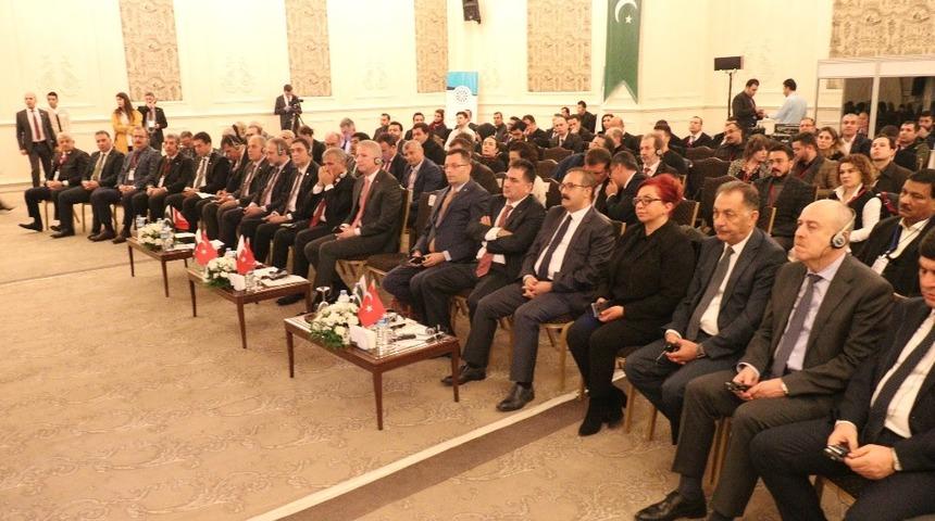 T&uuml;rkiye Pakistan İş Forumu-Gaziantep Yatırım Zirvesi d&uuml;zenlendi