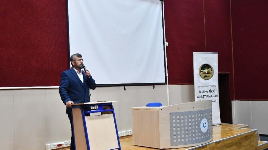 Adıyaman &Uuml;niversitesinde "Kur&rsquo;an-S&uuml;nnet İlişkisi&rdquo; Konferansı