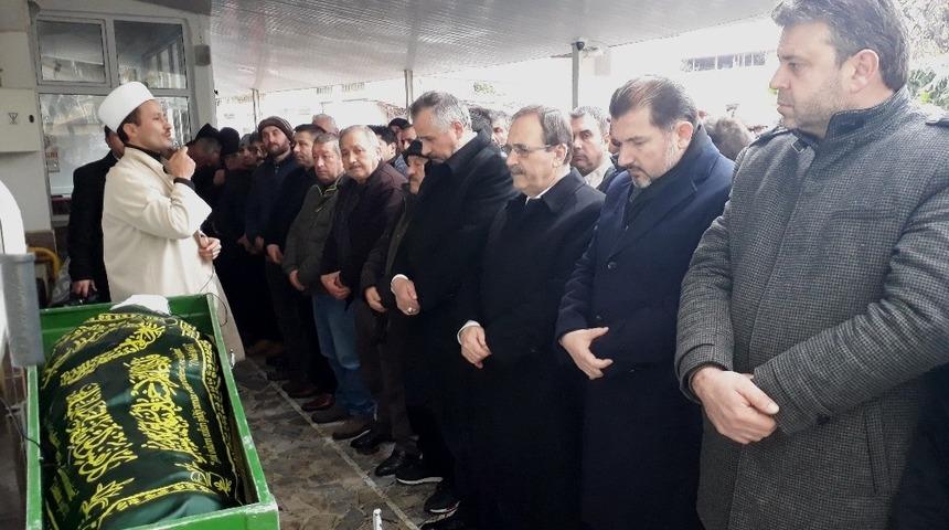 G&ouml;lde hayatını kaybeden Onur &Ouml;zcan defnedildi