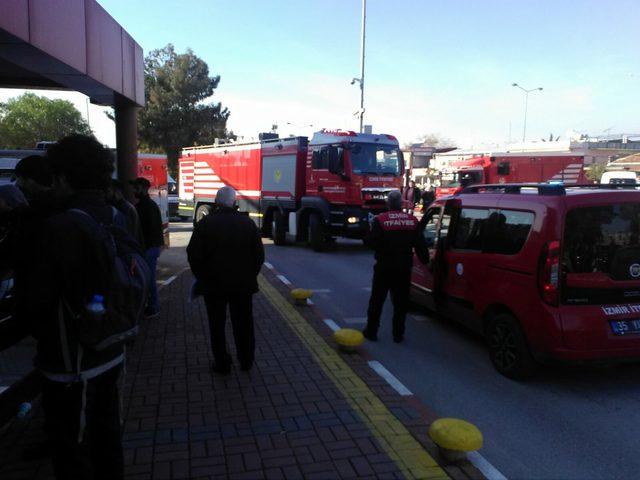 Ege Üniversitesi Tıp Fakültesi Hastanesi'nin diyaliz bölümünde yangın