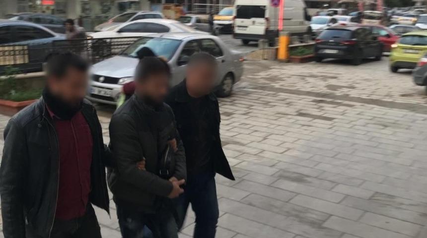 Kuşadası polisi 7 ayrı hırsızlık olayının şüphesini yakaladı