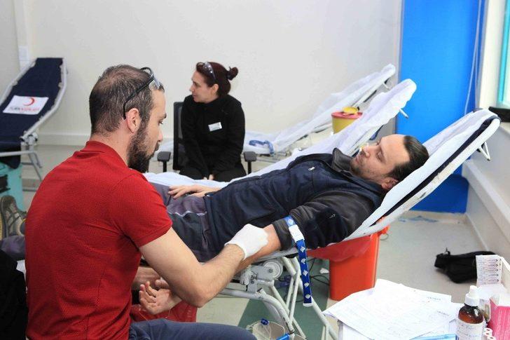 Ulaşım AŞ personelinden Türk Kızılayı’na kan bağışı G3