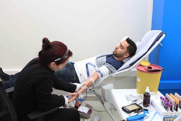 Ulaşım AŞ personelinden Türk Kızılayı’na kan bağışı G5