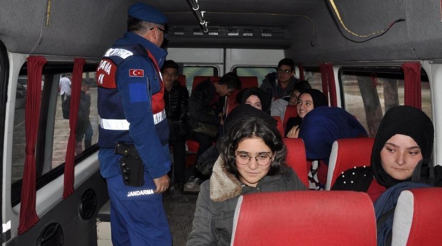 &Ouml;ğrenci servisleri denetlendi