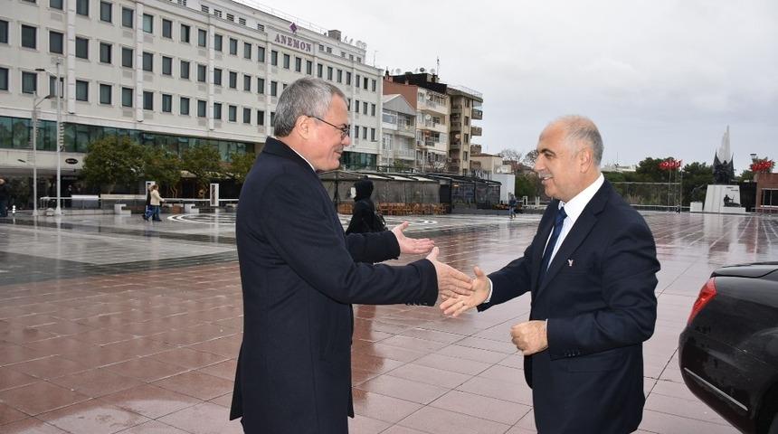 Vali Deniz, Denizli Valisi Karahan&rsquo;ı ağırladı
