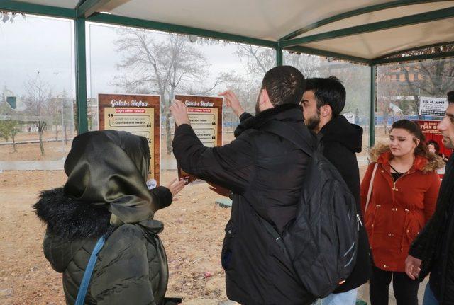 Doğru bilinen yanlışlıklar, afişte gösteriliyor