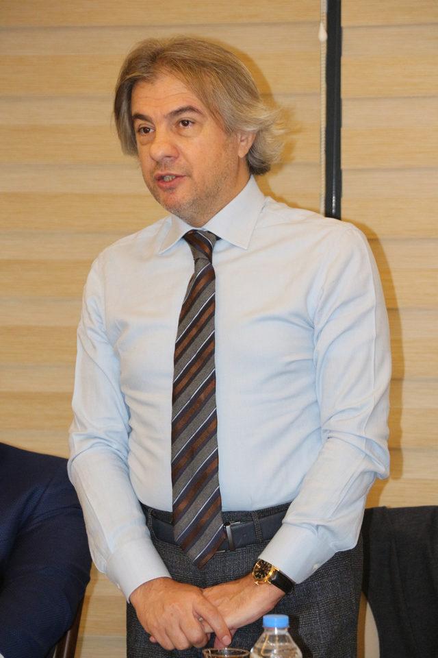 Ahmet Misbah Demircan Batman da panelde konuştu 2