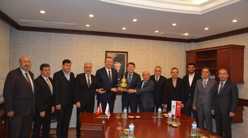 Un sanayicilerinden OSB Başkanı&rsquo;na ziyaret